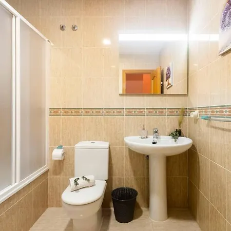 House La Nuza , Wifi Bbq Airco 100m To El Campello