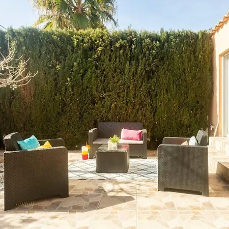 House La Nuza , Wifi Bbq Airco 100m To 펜션 엘 캄펠로