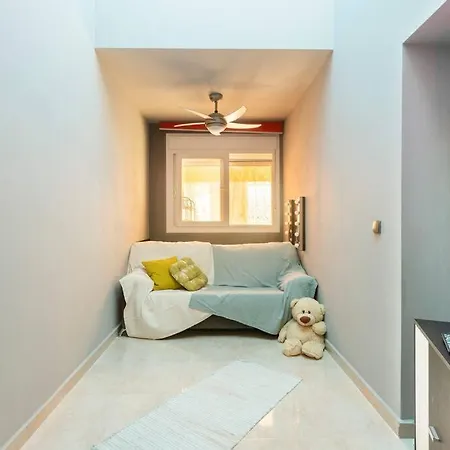 House La Nuza , Wifi Bbq Airco 100m To El Campello