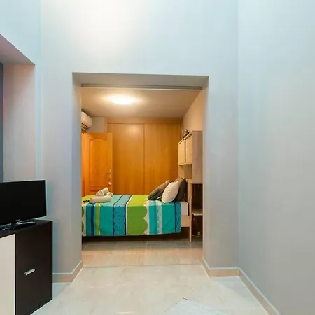House La Nuza , Wifi Bbq Airco 100m To *