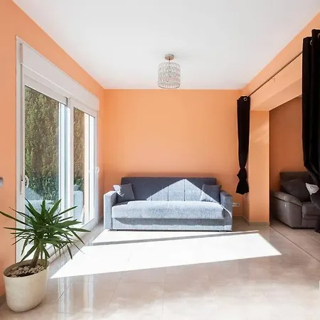 House La Nuza , Wifi Bbq Airco 100m To